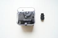 Gas pressure switch DG 10UG-4 