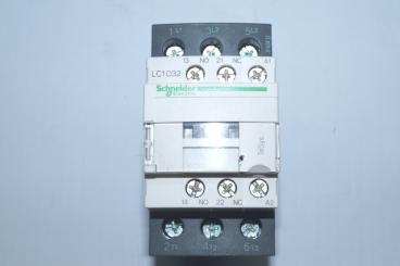 Contactor 32A 1F+1O 200V 50 60 