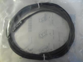 VERT.HALL SENSOR CE32 PNP 2,0 MTR 