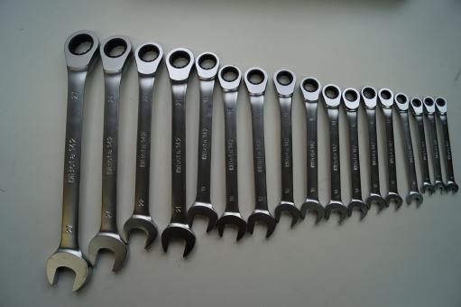 BE 142/S17 BETA RING-MAULSCHLÜSSELSATZ 17-TEILIG 