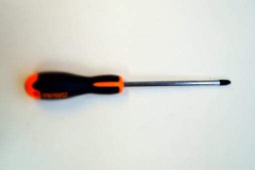 BE 1202E/8X150 BETA Schraubendreher Evox für Phillips-Schrauben, verchromt, schwarze Spitze 